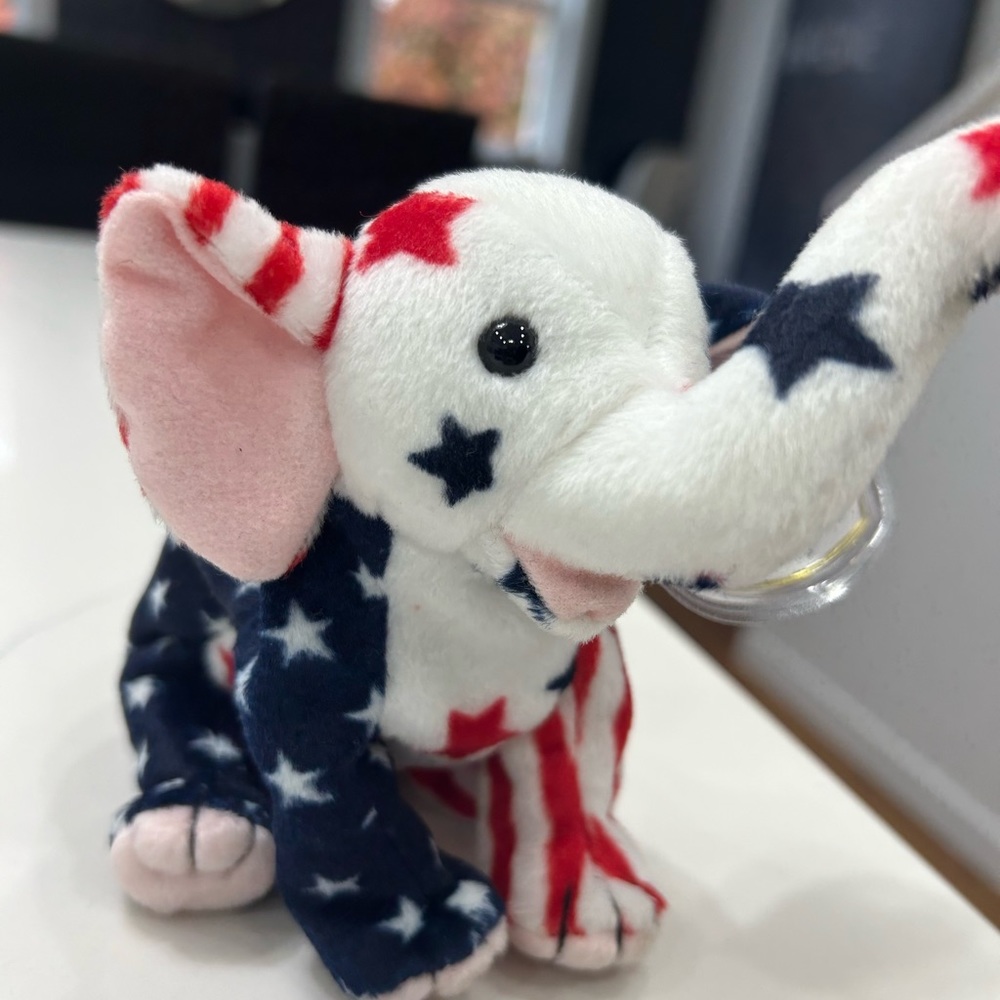 Rare Beanie Babie Righty 2000 with errors and stamped tush tag